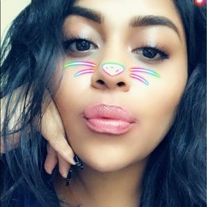 Meet your Posher, Mitzi